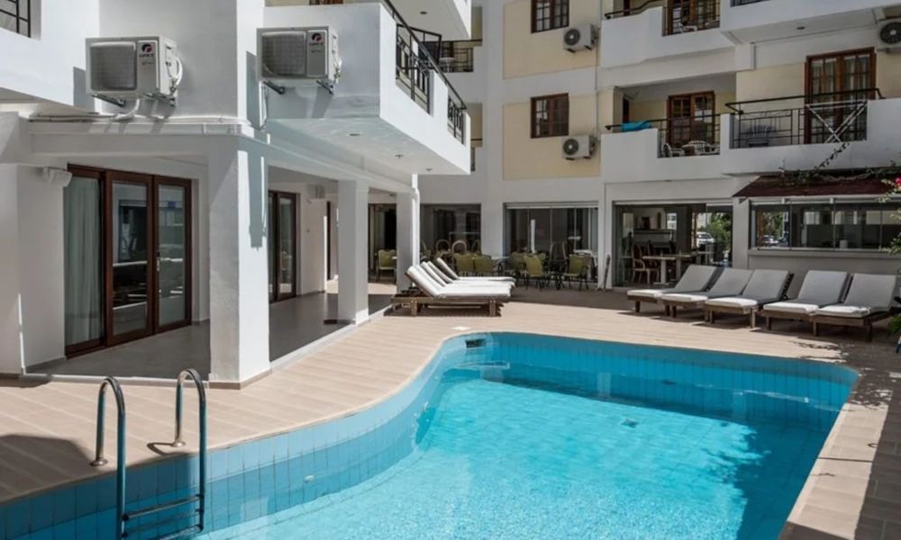 Artemis Hotel Apartments