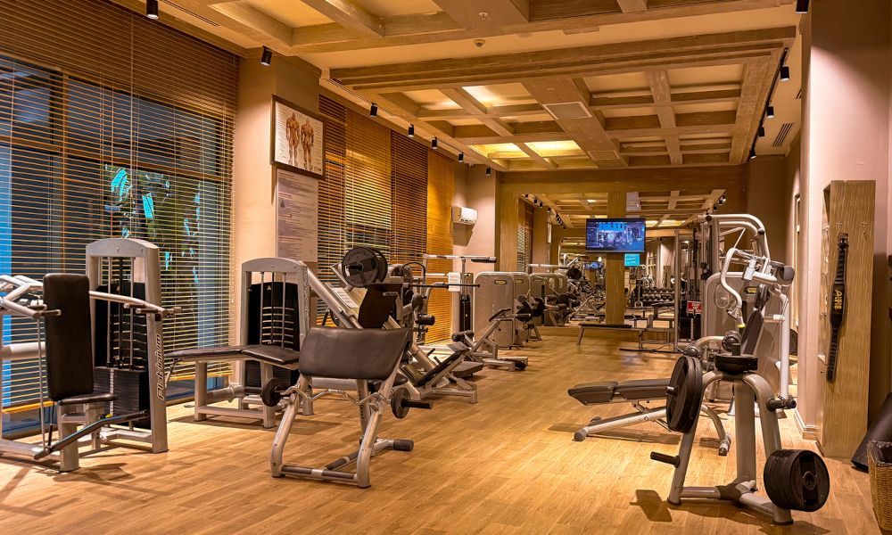 /api/cms/uploads/Indoor_Fitness_1_ad67bd6756.jpg