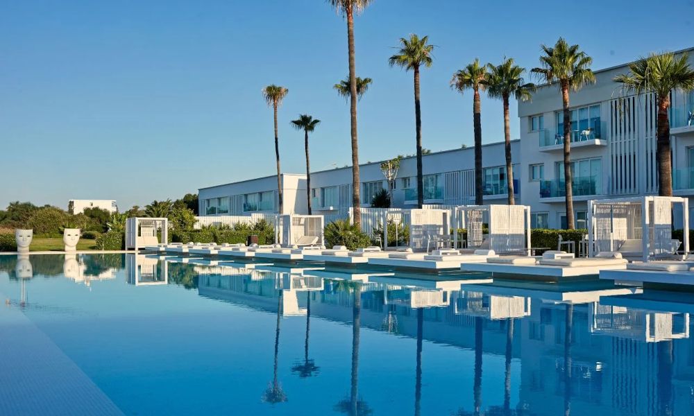 So Nice Club Resort