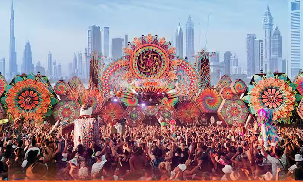 /api/cms/uploads/elrow_Dubai_1_ef973568f7.jpg