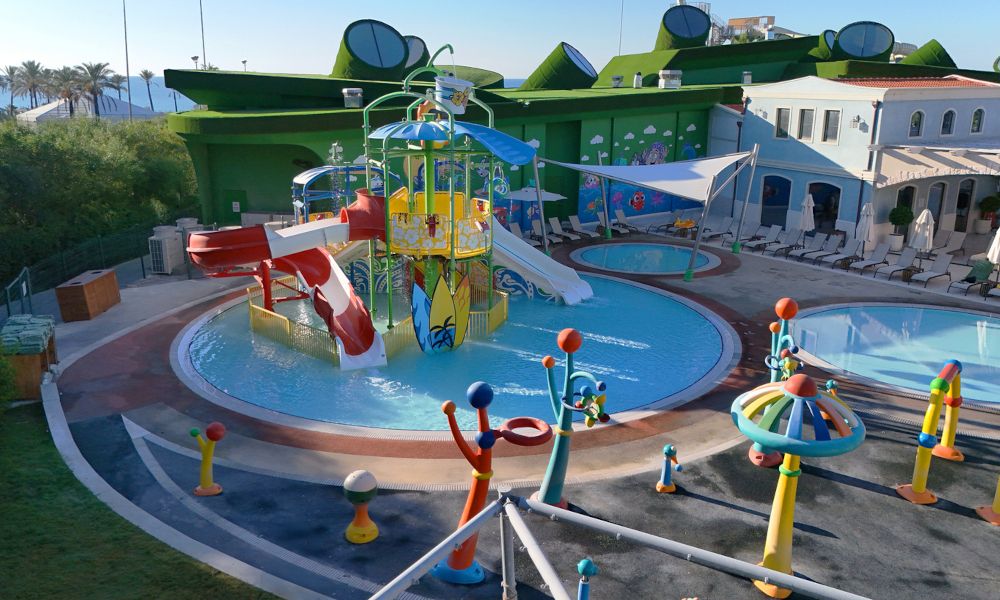 /api/cms/uploads/kids_aquapark_pool_heated_a9ebe5deaa.jpg