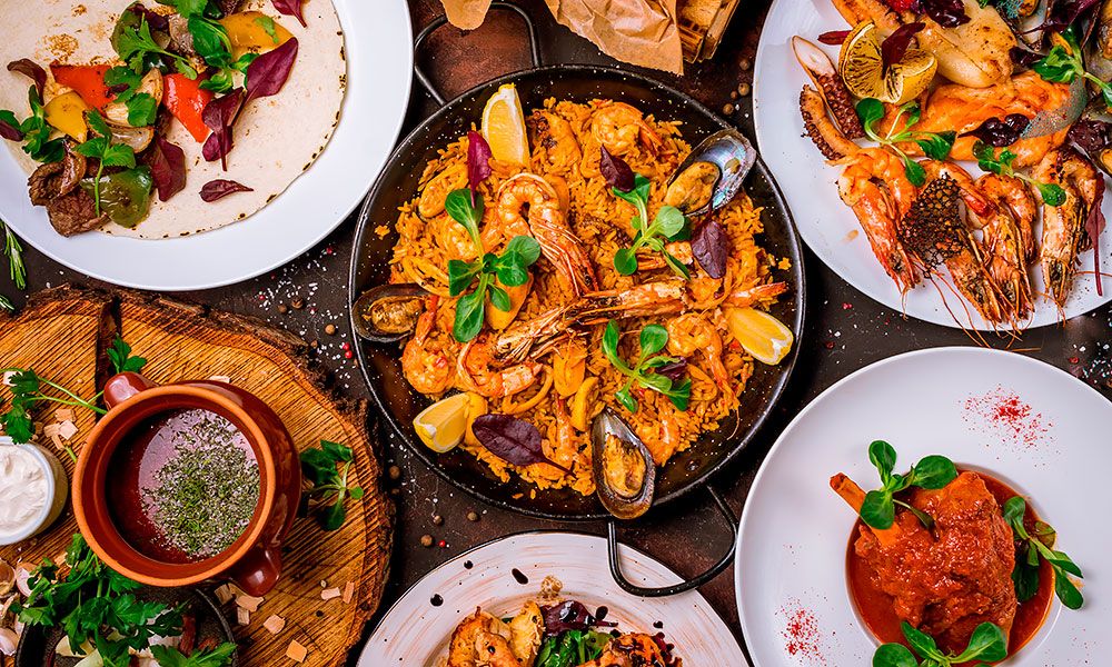 /api/cms/uploads/spain_paella_c29640298f.jpg