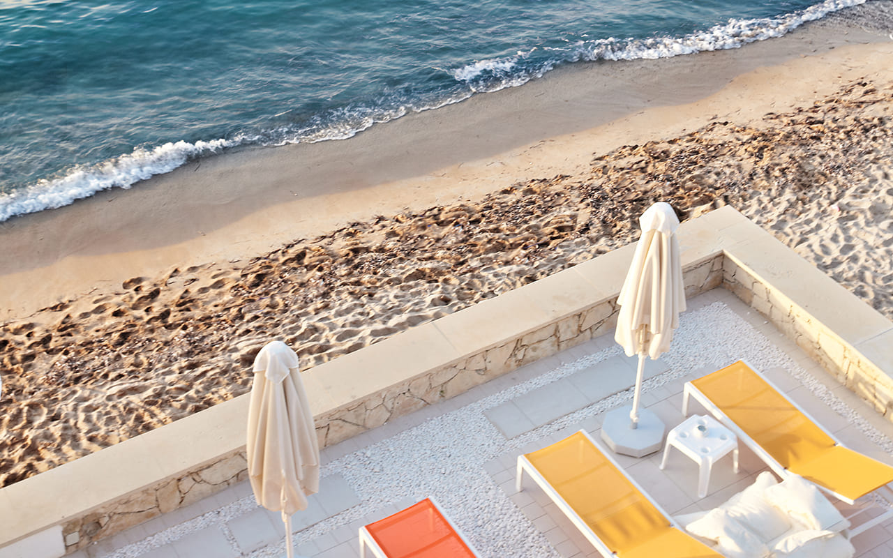 06-Luxury-Holidays-in-Lux-Me-White-Palace - gwp