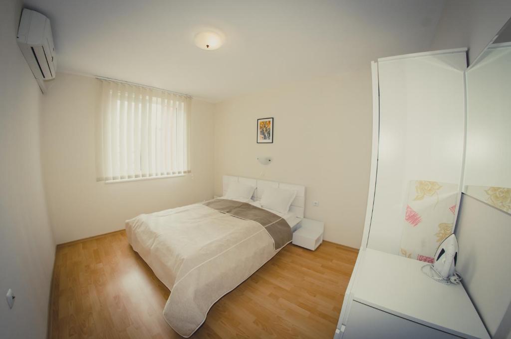 1 Bedroom Apartment 5