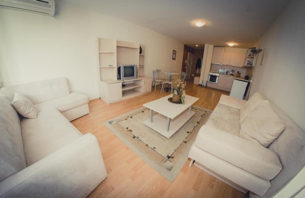 1 Bedroom Apartment 6