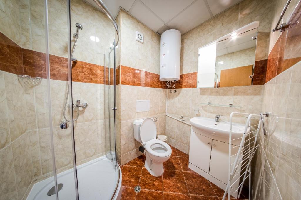 2 Bedroom Apartment 6