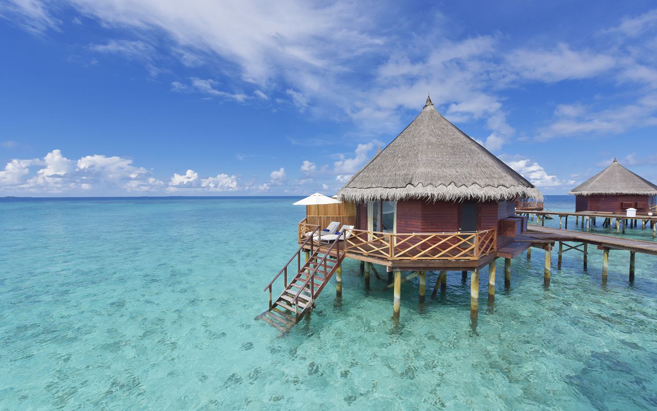 ANG-HRES-Angaga_Resort_Water_Bungalow4