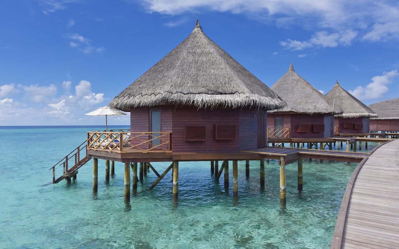 ANG-HRES-Angaga_Resort_Water_Bungalow6