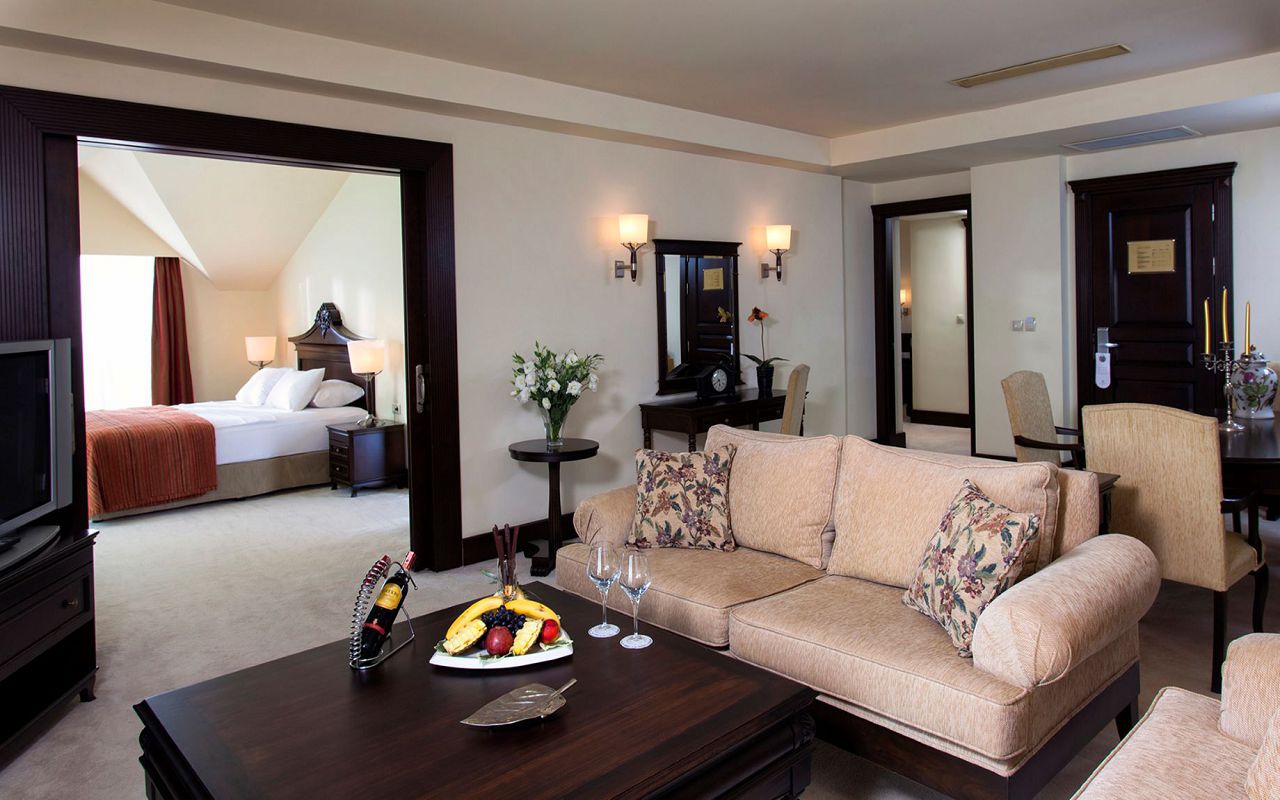 Alva Donna Beach Resort Comfort Side_ROYAL SUITE LIVING ROOM