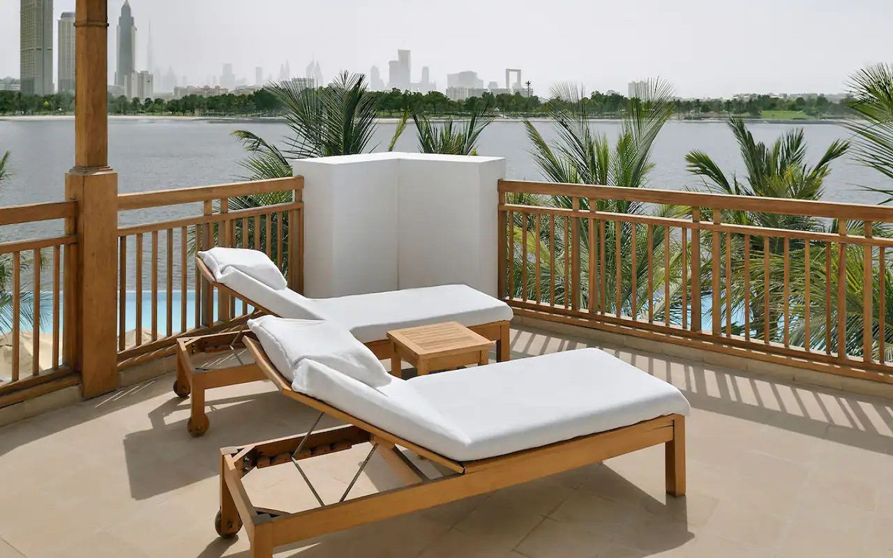 AnyConv.com__DXBPH-P0675-Park-Terrace-Suite-Balcony.16x9