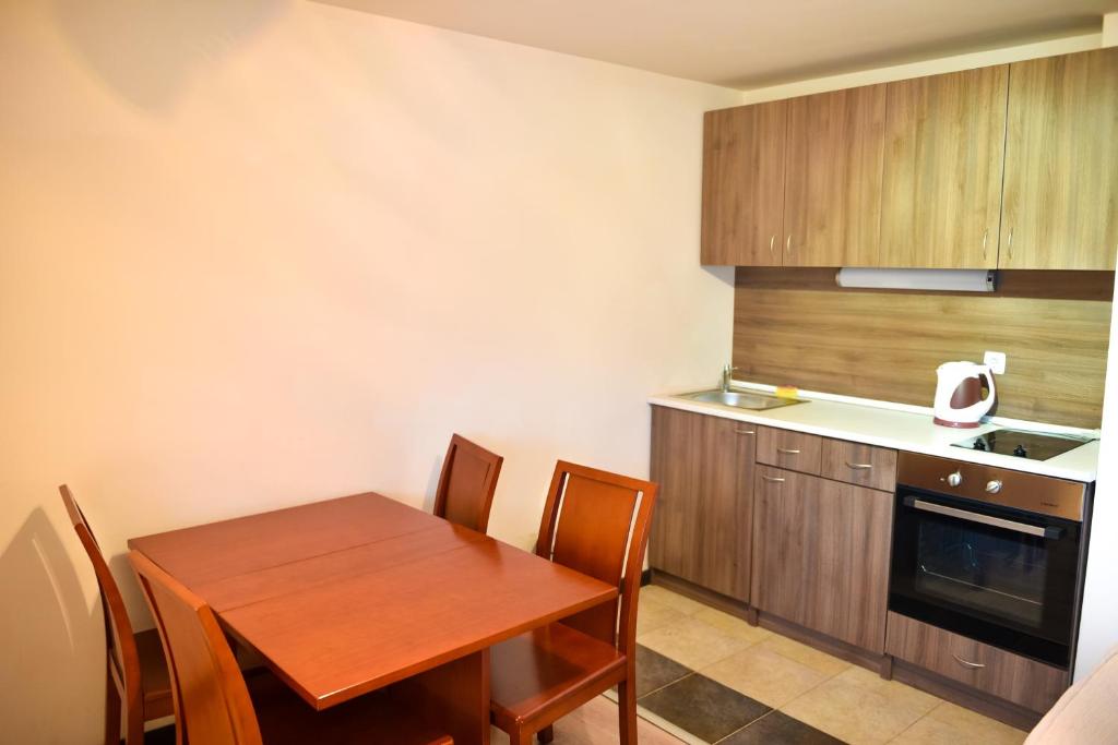 Apartment 1 Bedroom (5)
