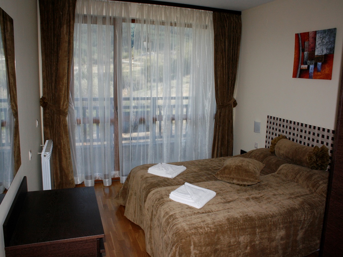 App2-bedroom