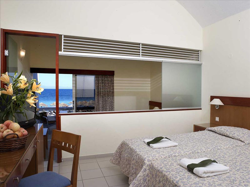 Avra Beach Hotel (3)