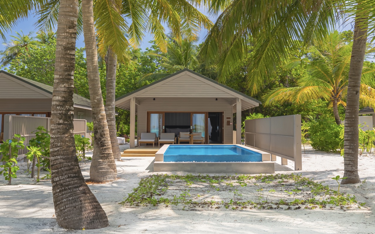 BeachPoolVillaExterior1