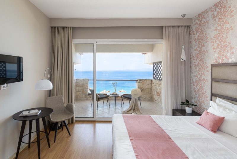 Blue-Bay-Rooms-52_1622x1082-pvvftsq3656qfz37a0b3x5no78dt3cqyh49iaxlvqy