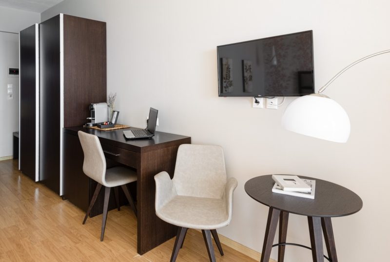 Blue-Bay-Rooms-57_1226x817-pvvftquesh45sr5xkzhus64r0gn2nyjhsuyjcdoo3e