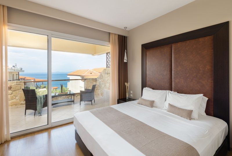 Blue-Bay-Rooms-63_1376x918-pvvfvlky9pnip2gzracd77ah6ti4ugwfq1a0f0xptm