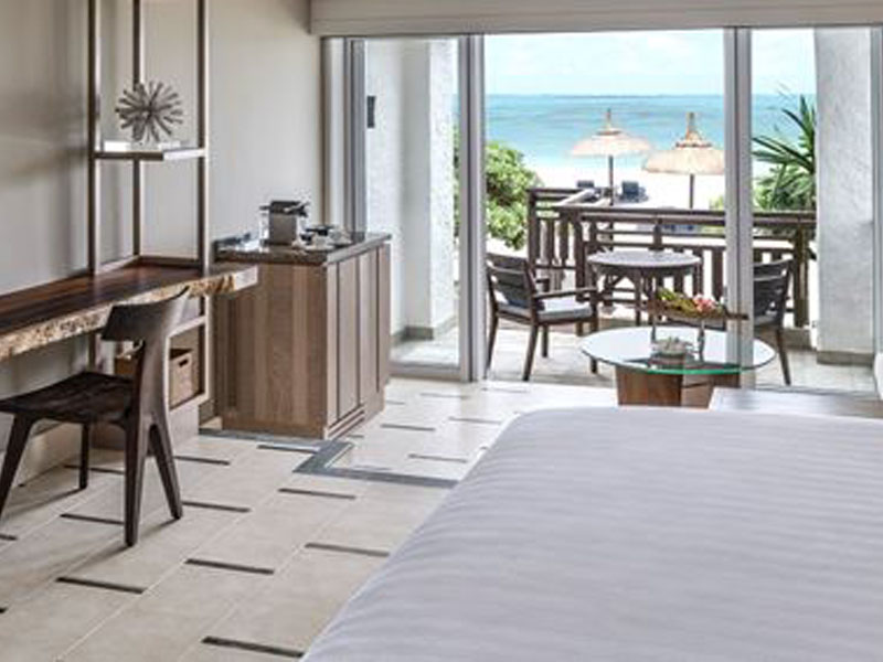 DELUXE BEACH ACCESS ROOM