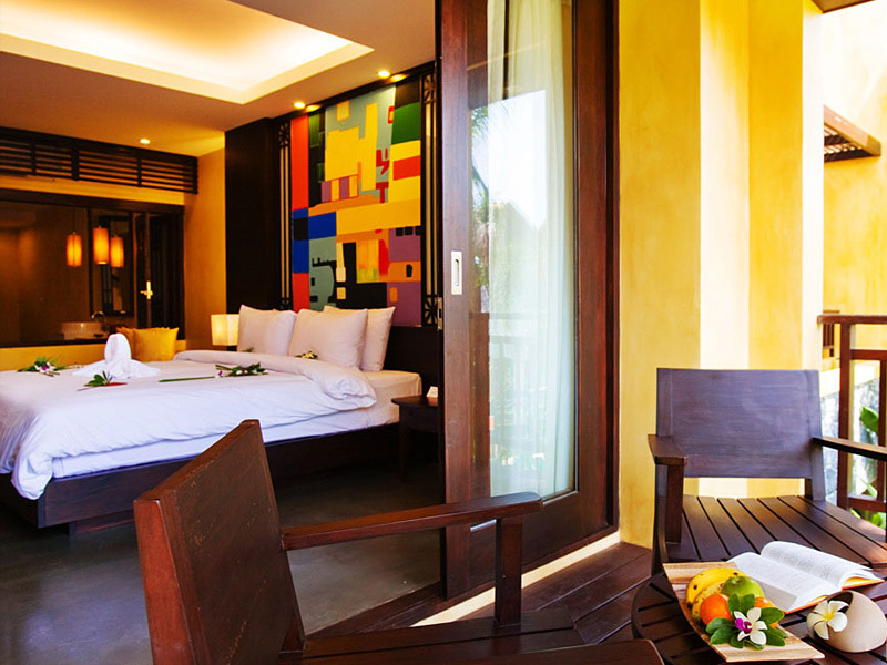 Deluxe Balcony2