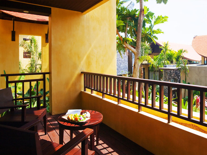 Deluxe Balcony4