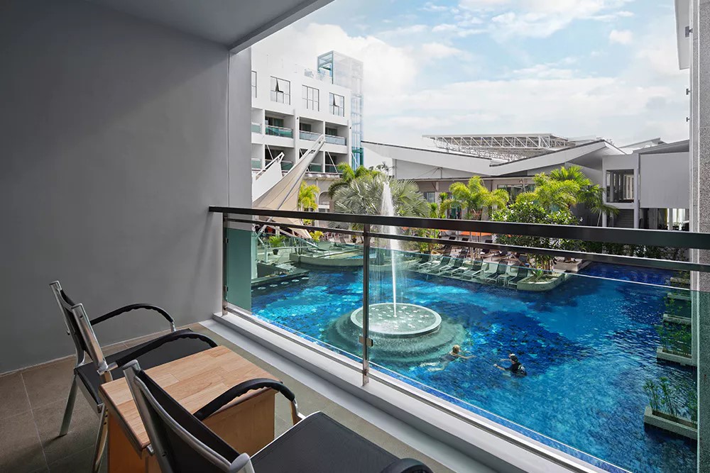 Deluxe Pool View Room 1