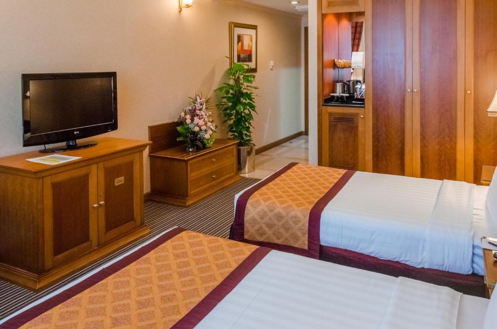 Deluxe Room 2
