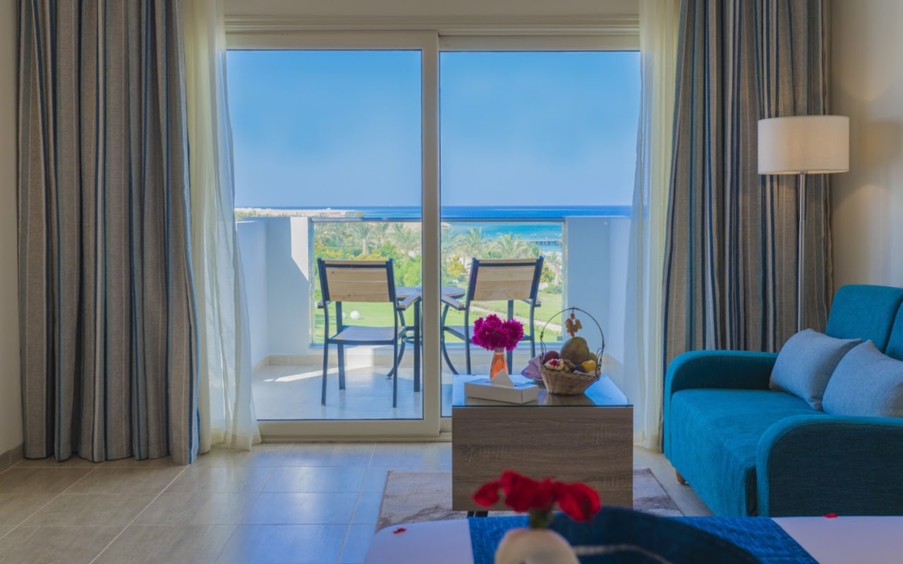Deluxe Room-min