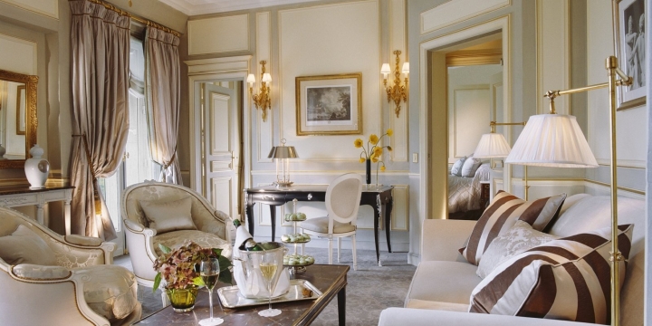 Deluxe Suite at Le Meurice