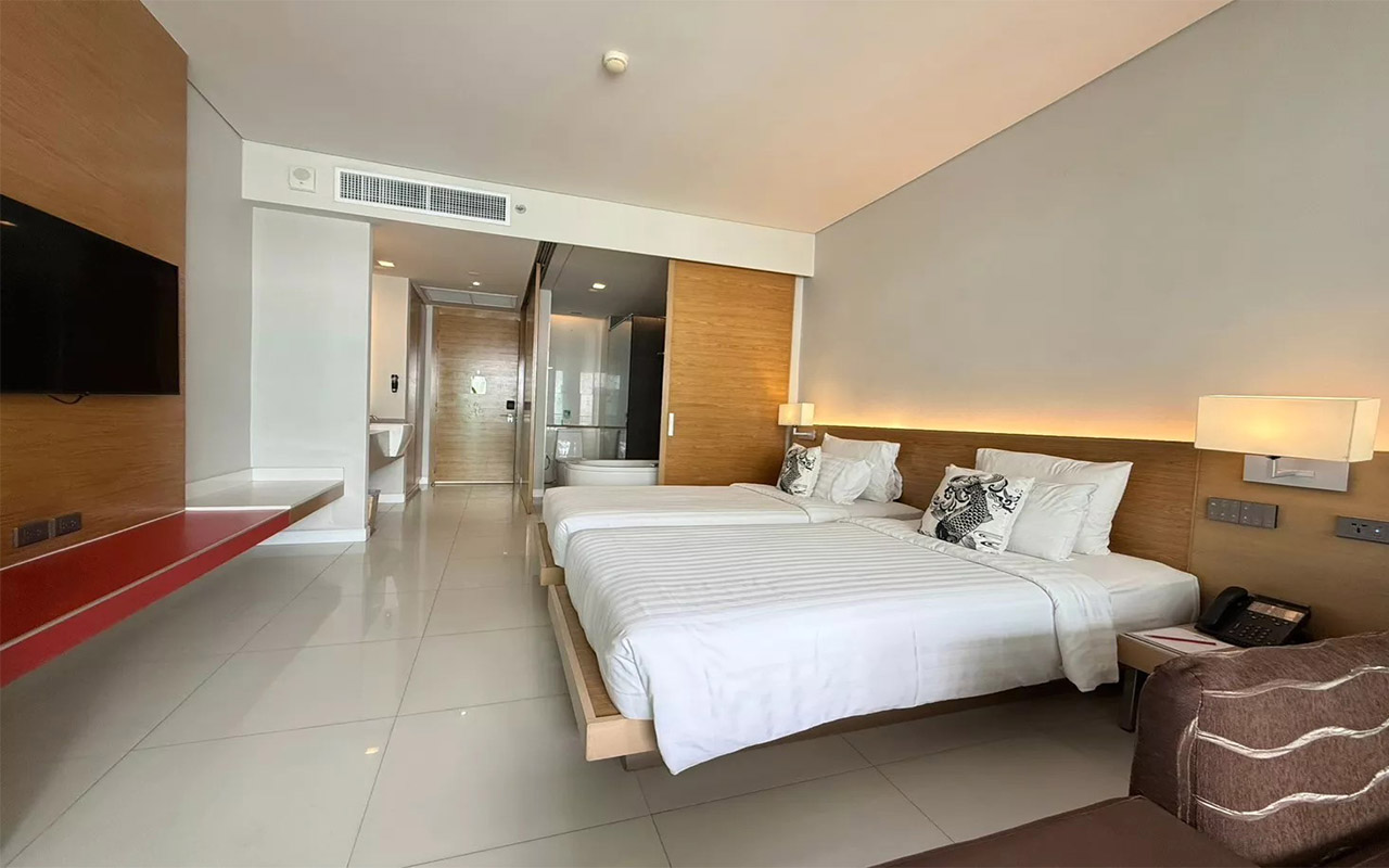 Deluxe Urban Room (3)