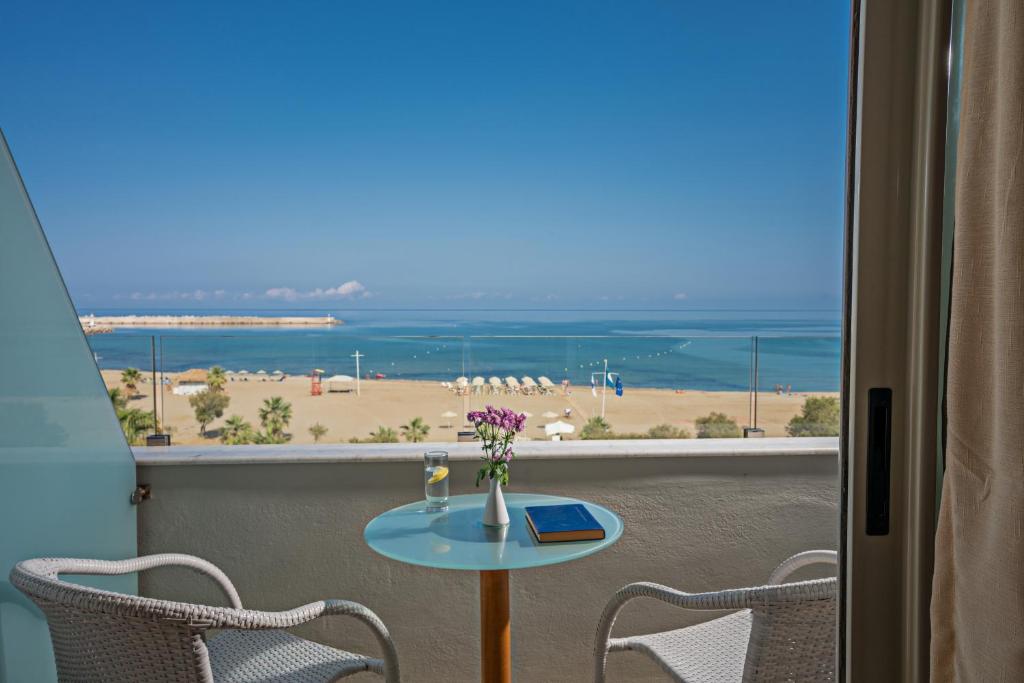 Double Room Sea View 1