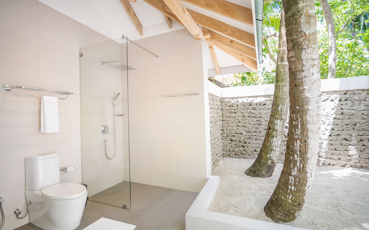 Elaidhoo Maldives by Cinnamon Beach Bungalow Bathroom