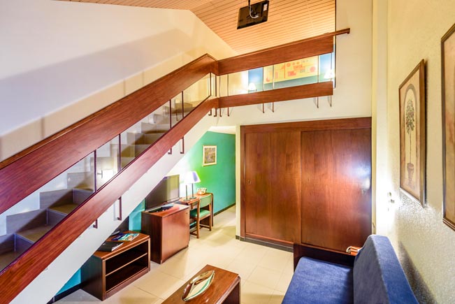 Family-Duplex Room2