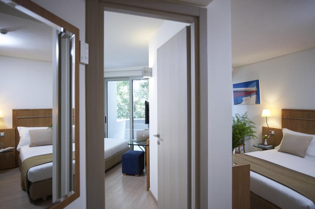 Family Suite 2 Bedrooms 7
