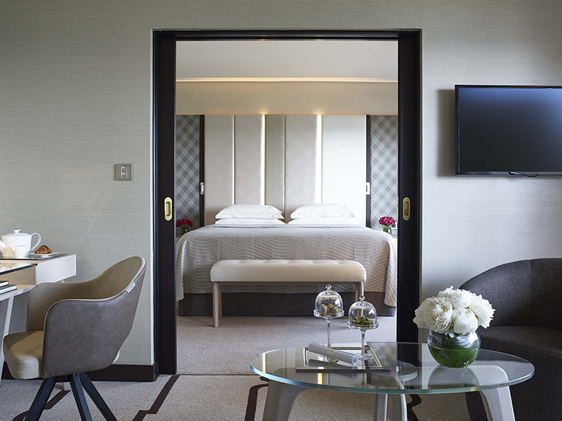 Four Seasons Hotel (43)