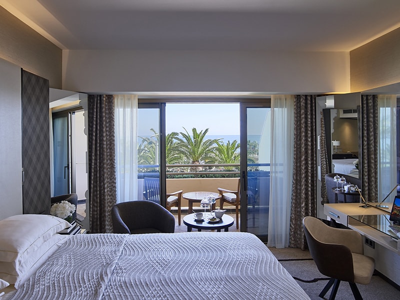 Four Seasons Hotel (9)