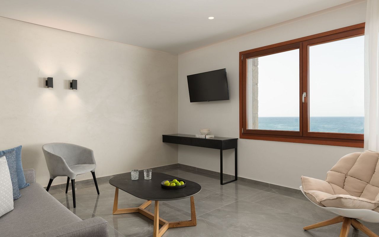 Ikaros_Luxury_Resort_Spa_Suite-Sea-View-9