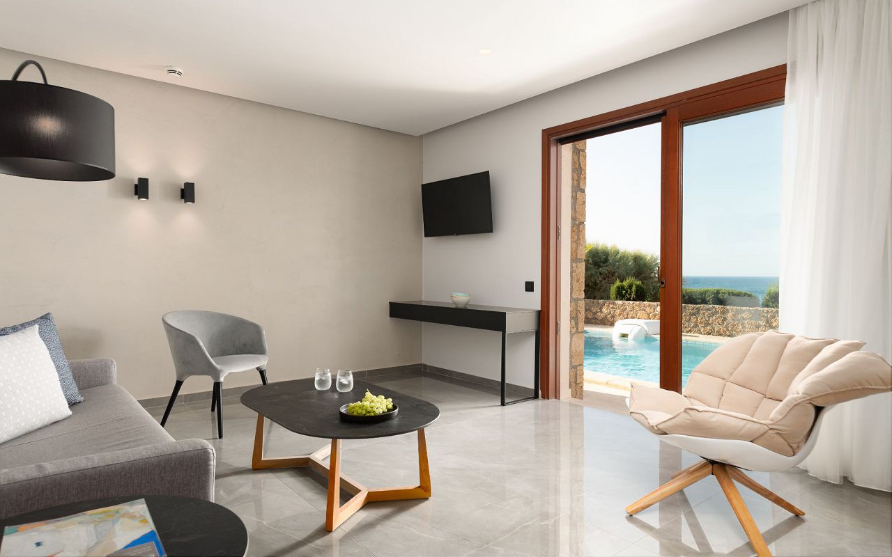 Ikarus_Luxury_Resort_Spa_Suite-sea-view-private-pool-12