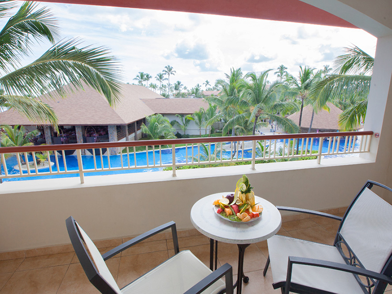 JUNIOR SUITE WITH JACUZZI2