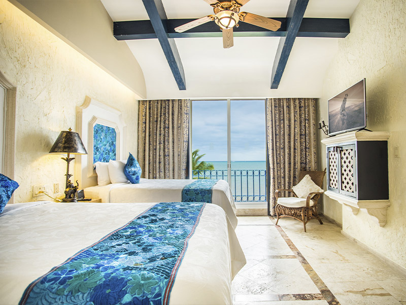 Ocean-Front-One-Bedroom-Suite-with-Terrace-Double