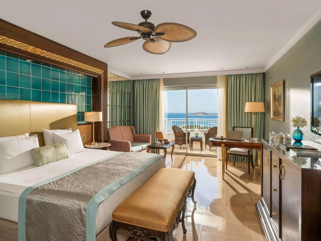 Premium Room Sea View (1)