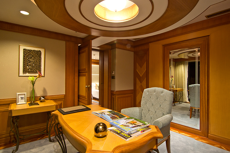 Presidential Suite (3 Bedrooms)-3