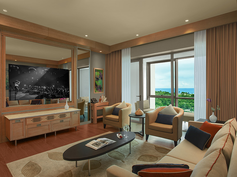 Regnum-Luxury Suite-02