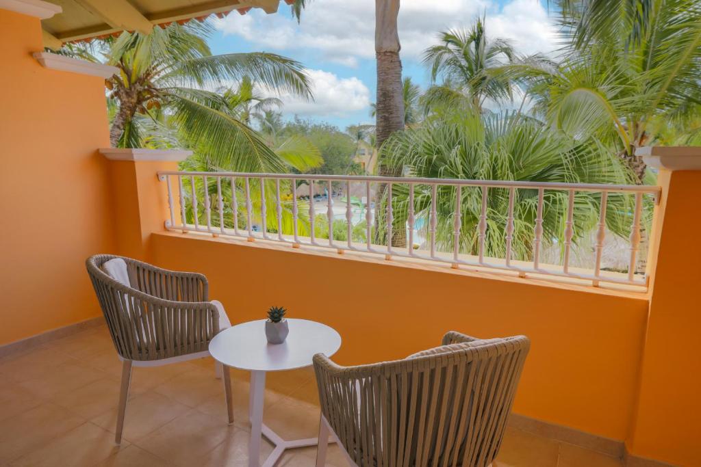 Room Near Pool Premium