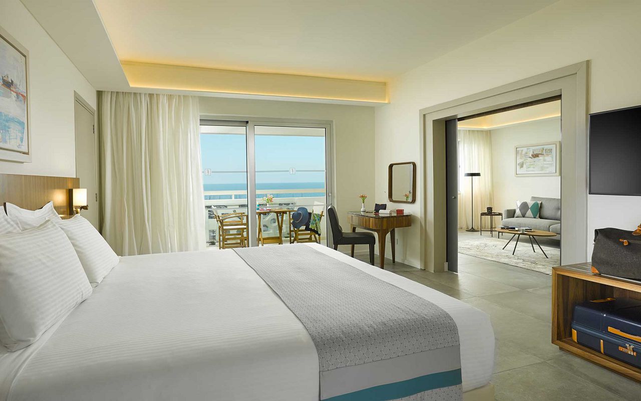 St Raphael Resort - Admiral Suite 001