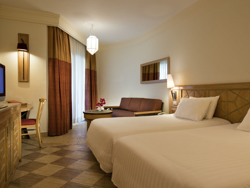 Standard Room (4)