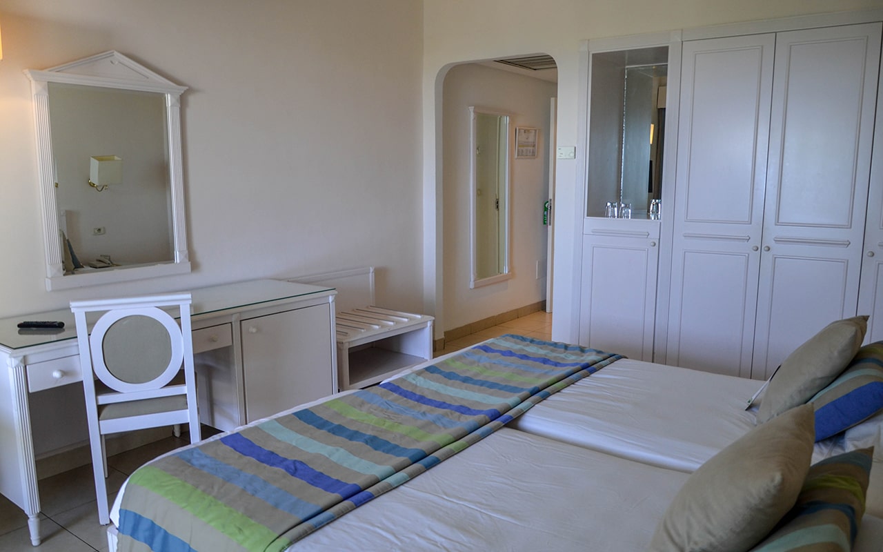 Standard Room_11-min