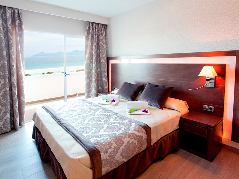 Suite Sea Views