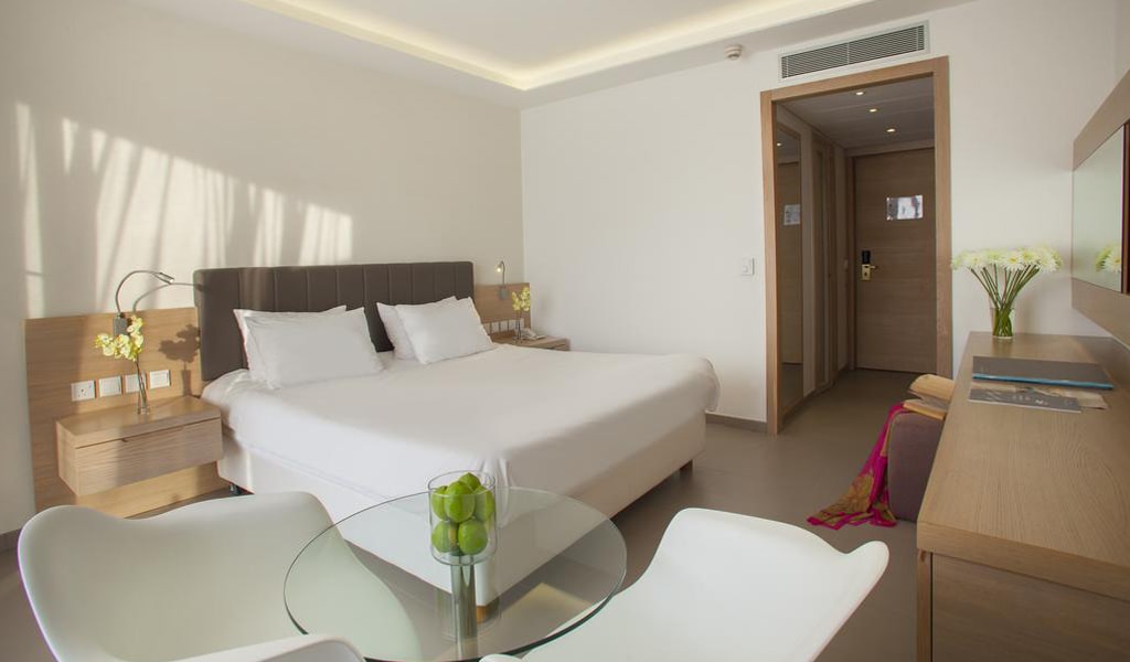 The Royal Apollonia Beach Hotel (30)