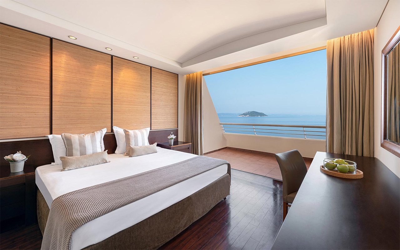 Twin - Double Room Sea or Marina View (1)