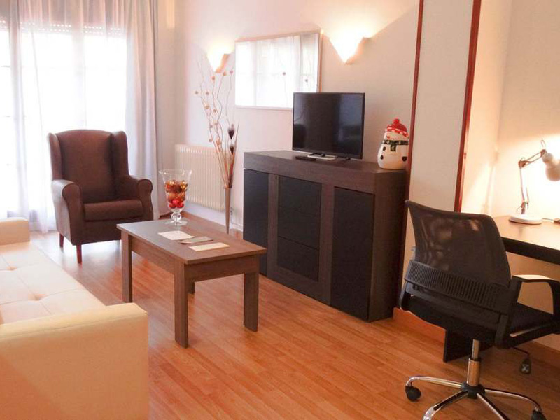 Two-Bedroom Apartment (4 Adults + 2 Children 6-12 Years old)